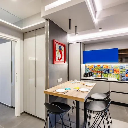 Apartment Pop House In The Heart Of Sanita By Wonderful Italy *